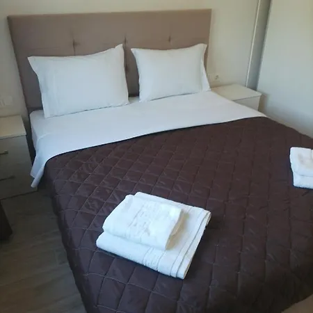 Christos Family Pachis Beach-glyfoneri