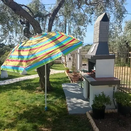 Christos Family Pachis Beach-glyfoneri