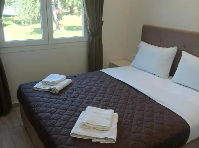 Christos Family Pachis Beach-glyfoneri * Παχύς