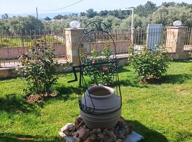 Christos Family Pachis Beach-glyfoneri * Παχύς