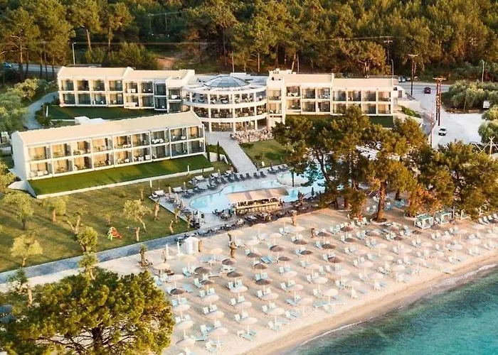 Christos Family Pachis Beach-glyfoneri * Παχύς