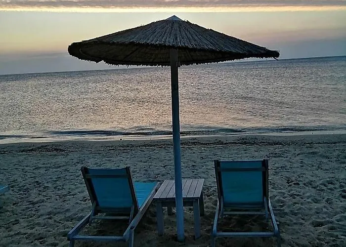 Christos Family Pachis Beach-glyfoneri 펜션